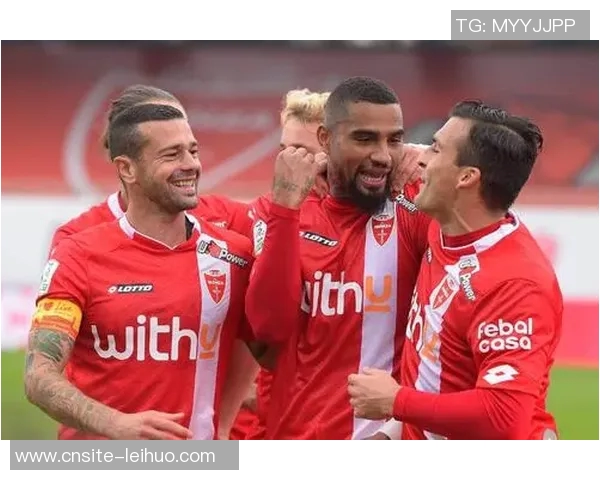 奎斯塔谈帕尔马团队精神强调团结与投入的重要性及比赛节奏的连贯性